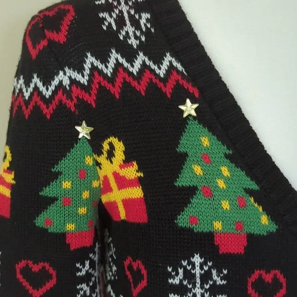 Absolutely Famous Button Up Acrylic Cardigan Christmas Sweater MEDIUM Black Red - Picture 5 of 16